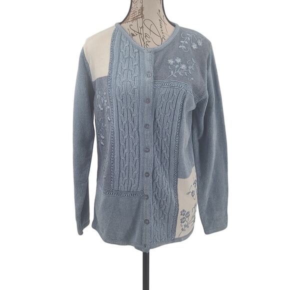 Jenny Vintage embroidered floral cardigan Grandmacore sweater blue Size Medium - Picture 1 of 9